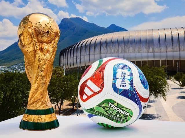 Transforme Qualquer Lugar em Torcida, Acompanhe a Final da Copa Entre Espanha e Argentina