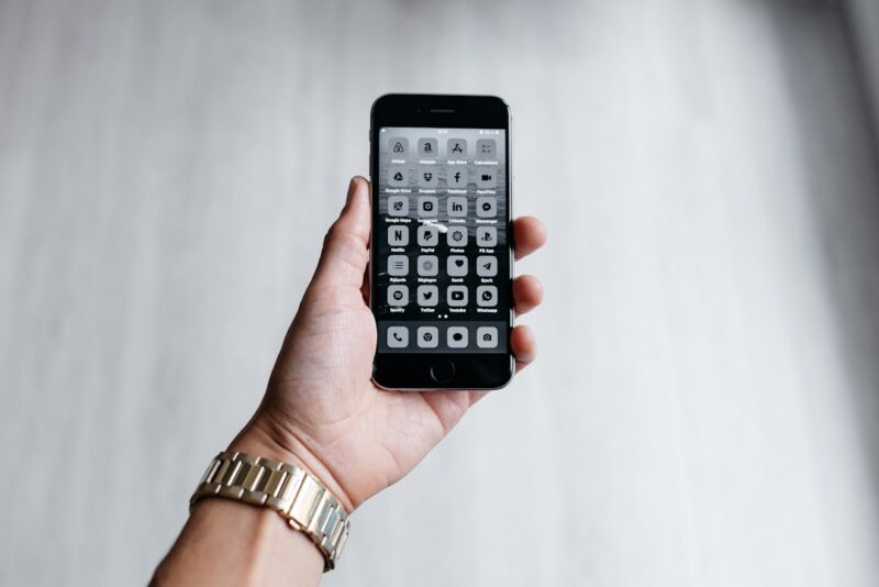 Seu Celular, O Controle da Casa