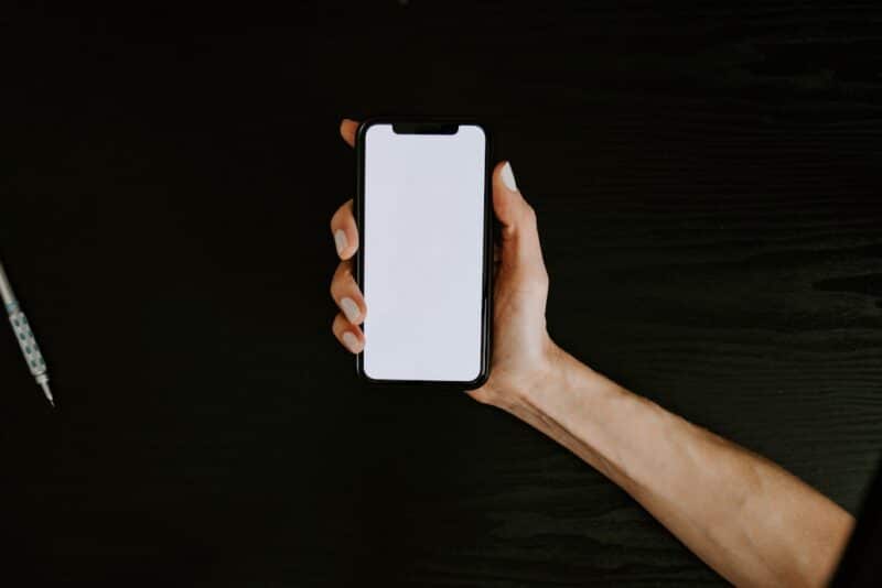 Seu celular, assistente pessoal instantânea