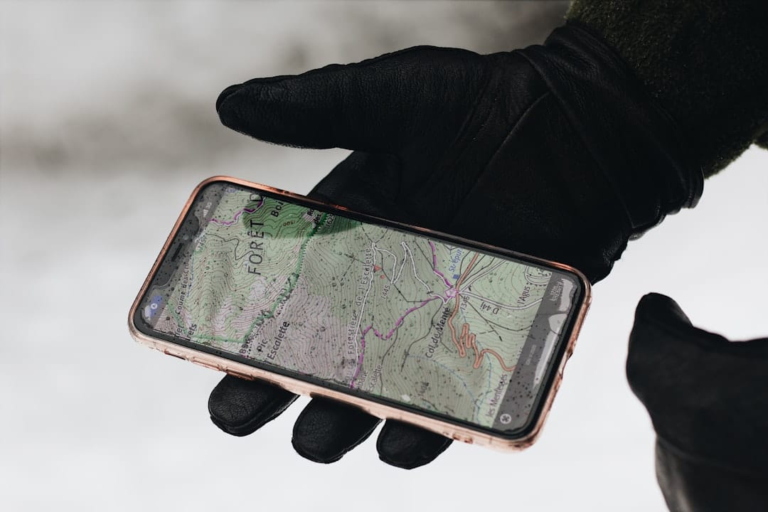 App para monitorar ciclones e rajadas de vento em tempo real